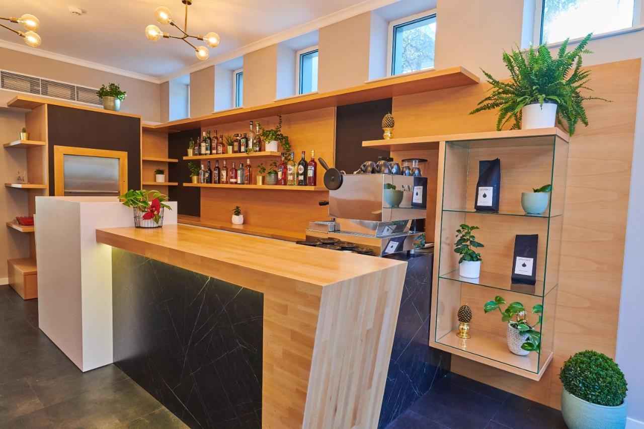 Pergola Boutique 4* Bucureşti
